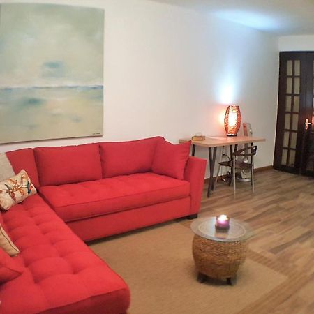 Cozybeach Large 1Bdrapt 50 Steps From Atlantic Ocean Private Street Between Ocean Park & Isla Verde 5 Mins From Airport Сан Хуан Екстериор снимка