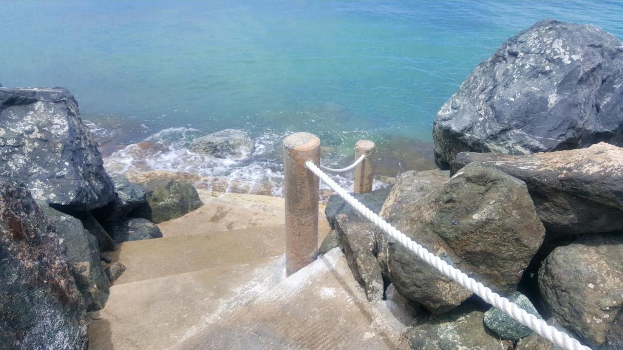 Cozybeach Large 1Bdrapt 50 Steps From Atlantic Ocean Private Street Between Ocean Park & Isla Verde 5 Mins From Airport Сан Хуан Екстериор снимка